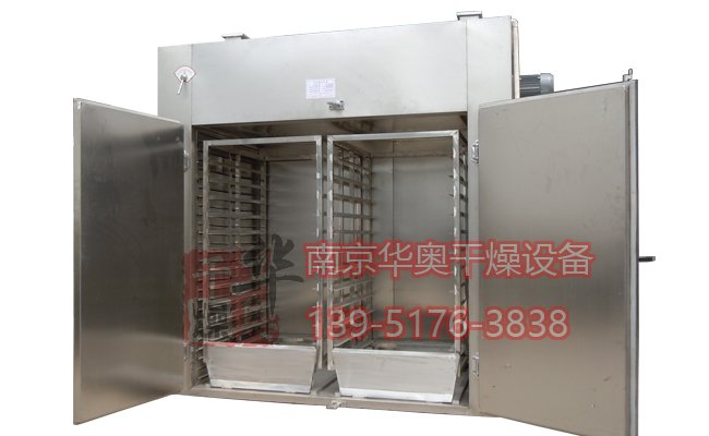 這款型號熱風循環烘箱中間沒有立柱打開門后可以看到箱內情況 RXH-14型電加熱熱風循環烘箱打開門